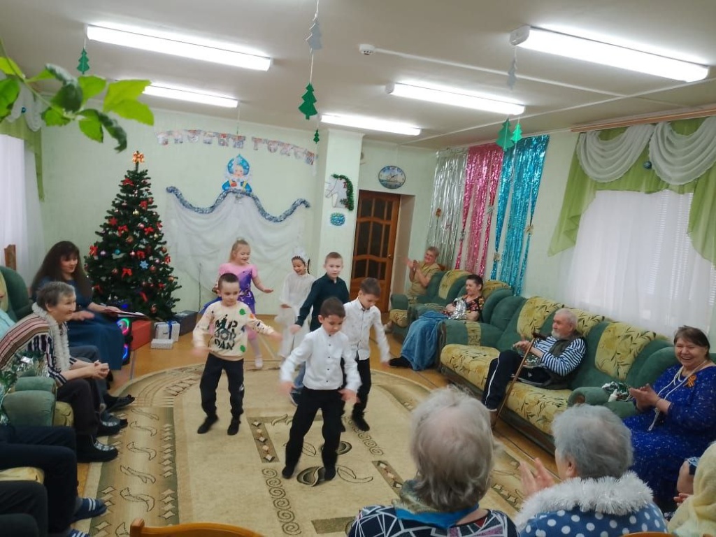 photo_5361541352618921271_y (1).jpg photo_5361541352618921271_y (1).jpg